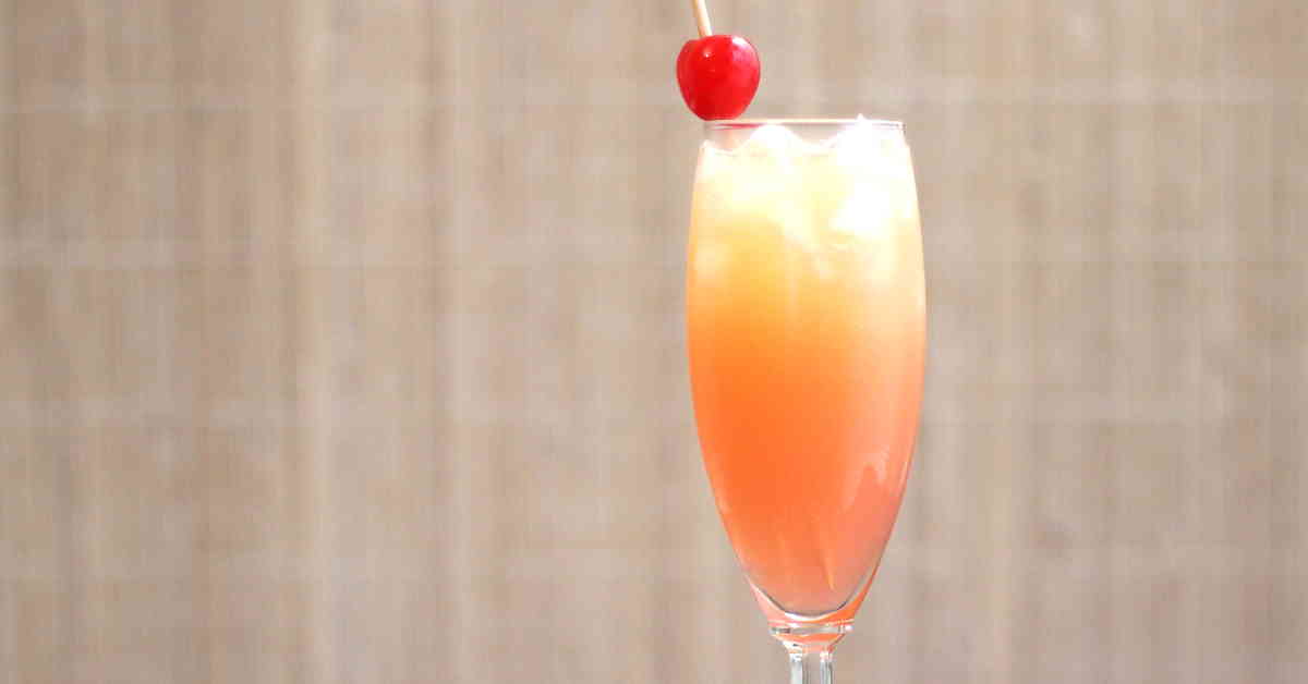 Lady Killer drink in champagne flute